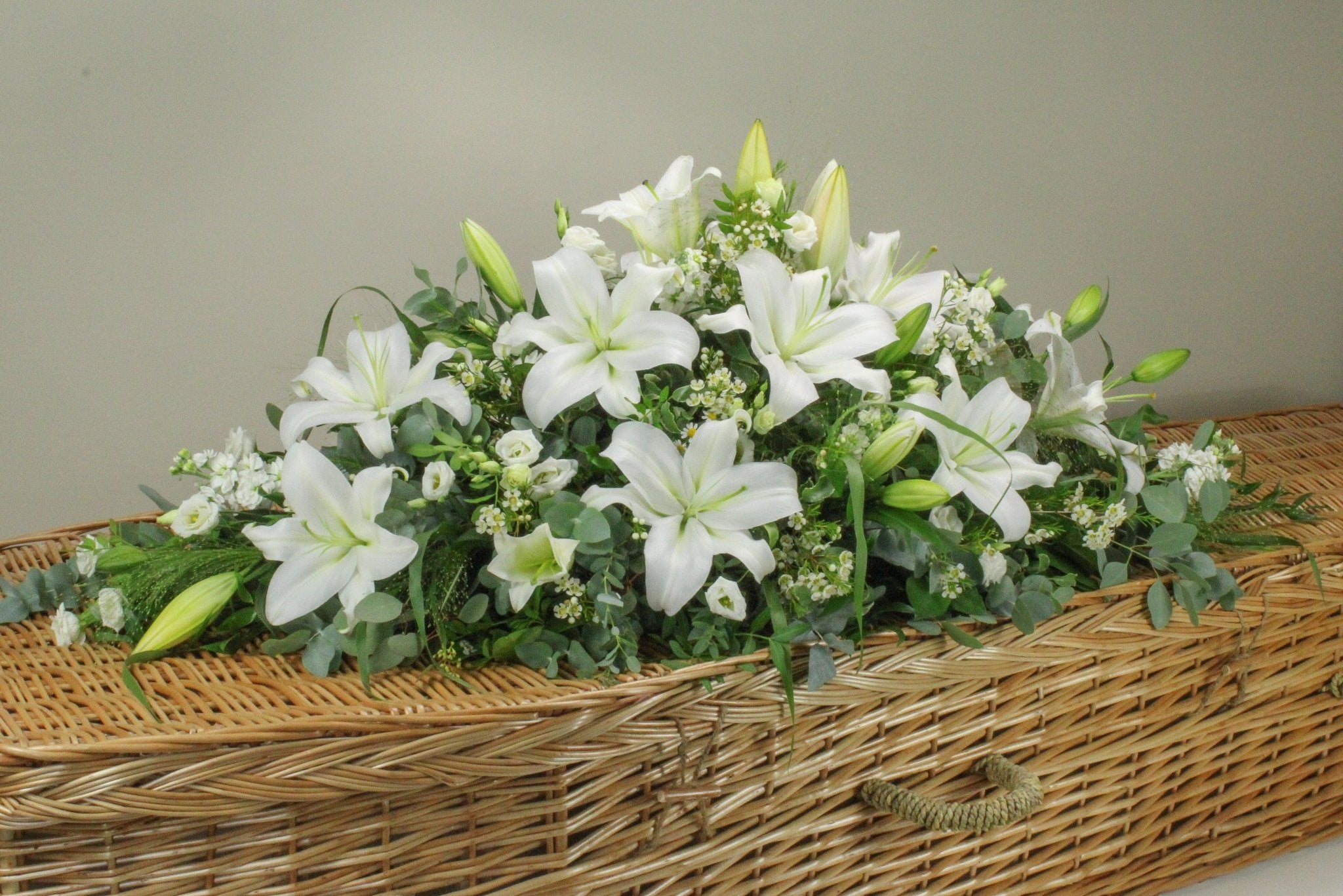 white lily coffin spray The 'White Lily' Coffin Spray