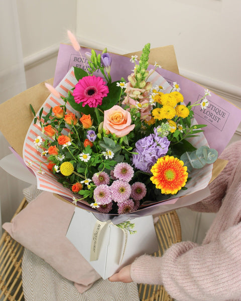 The 'Happy Birthday' Summer Gift Bundle - With Chocolates