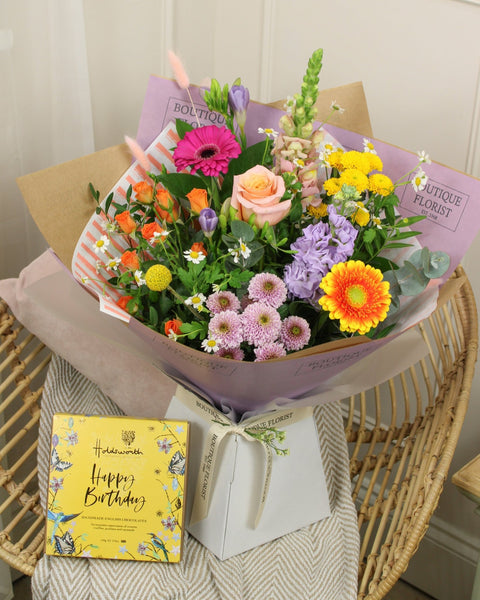 The 'Happy Birthday' Summer Gift Bundle - With Chocolates