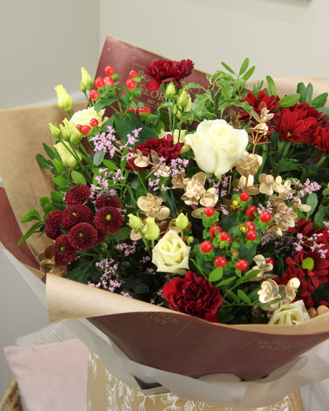 The 'Classic Christmas' Box Bouquet