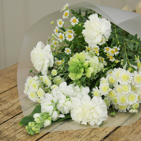 The 'Neutral' Funeral Bouquet