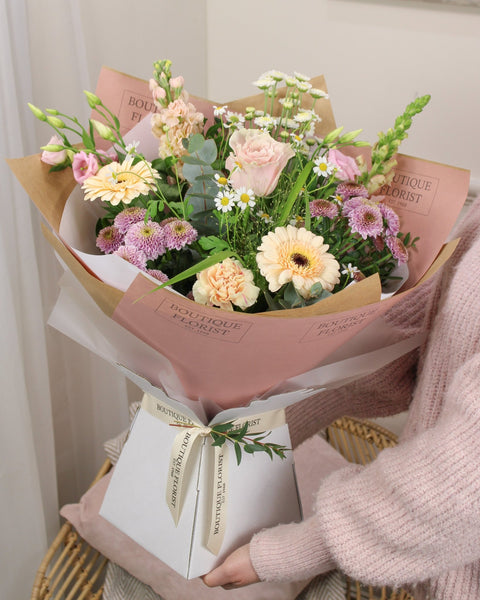 The 'Summer Delight' Gift Box