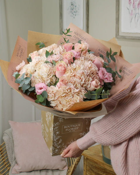 The 'Contemporary Blush' Box Bouquet