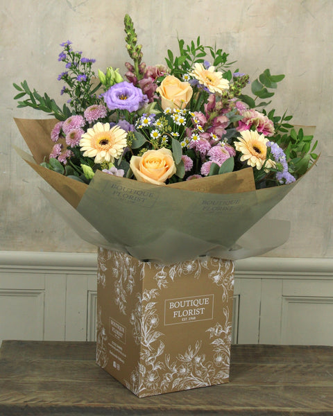 The 'Lavender Peaches' Box Bouquet