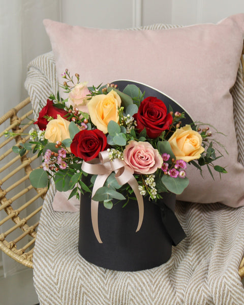 The 'Rose Medley' Hat Box