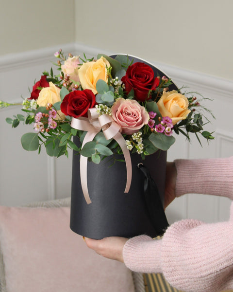 The 'Rose Medley' Hat Box